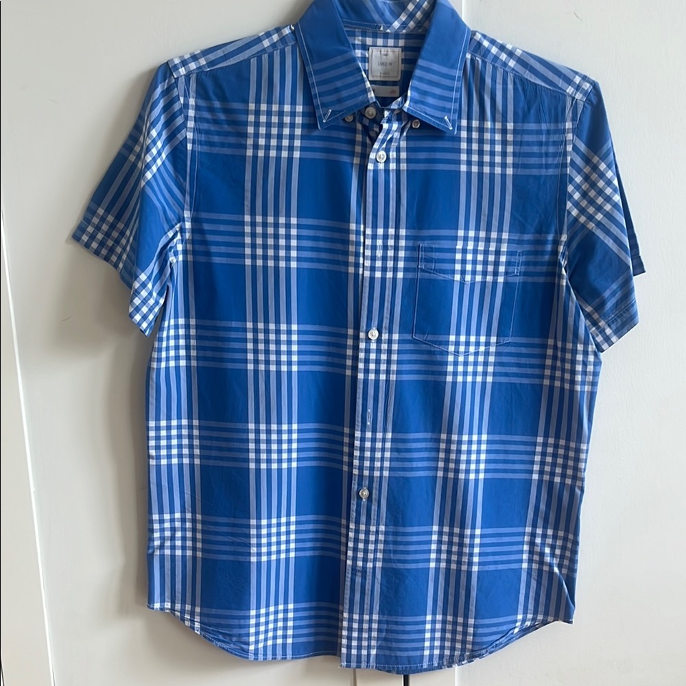 Men’s Gap short sleeve buttondown shirt